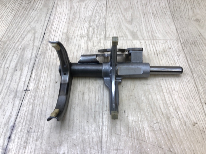 Вилка МКПП KUGA  (C394)  08–13