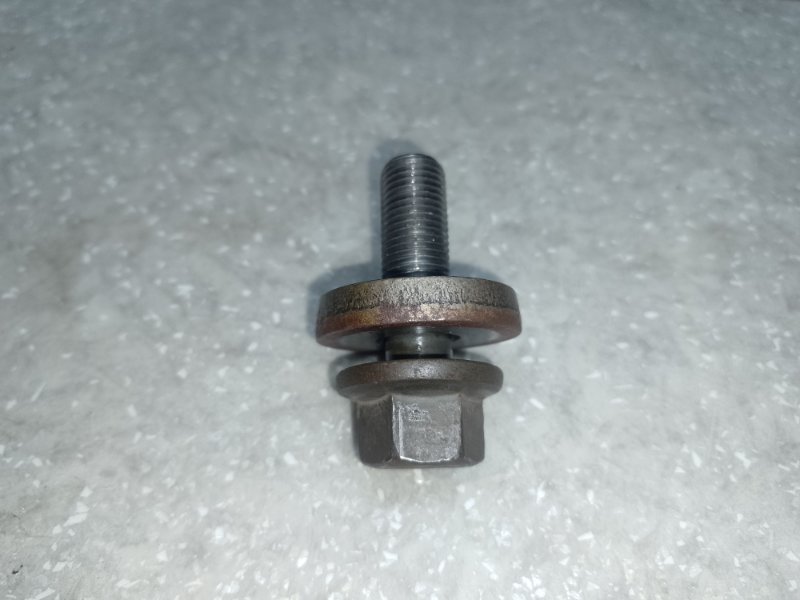 Болт шкива коленвала 6 GH 07-12 2009 Седан 2.5