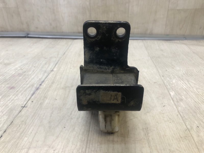 Подушка АКПП нижняя задняя GX470 02-09 4.7 2UZFE