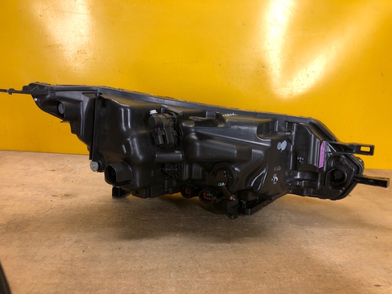 Фара левая QASHQAI/ROGUE SPORT 14-