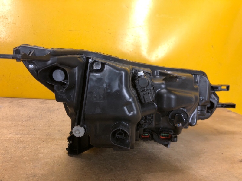 Фара левая QASHQAI/ROGUE SPORT 14-