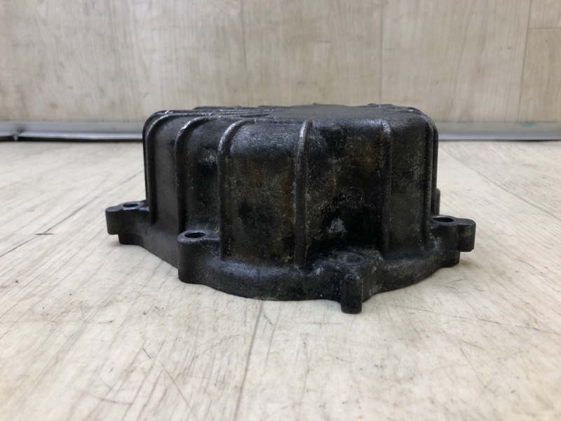 Крышка МКПП задняя AURIS 06-12