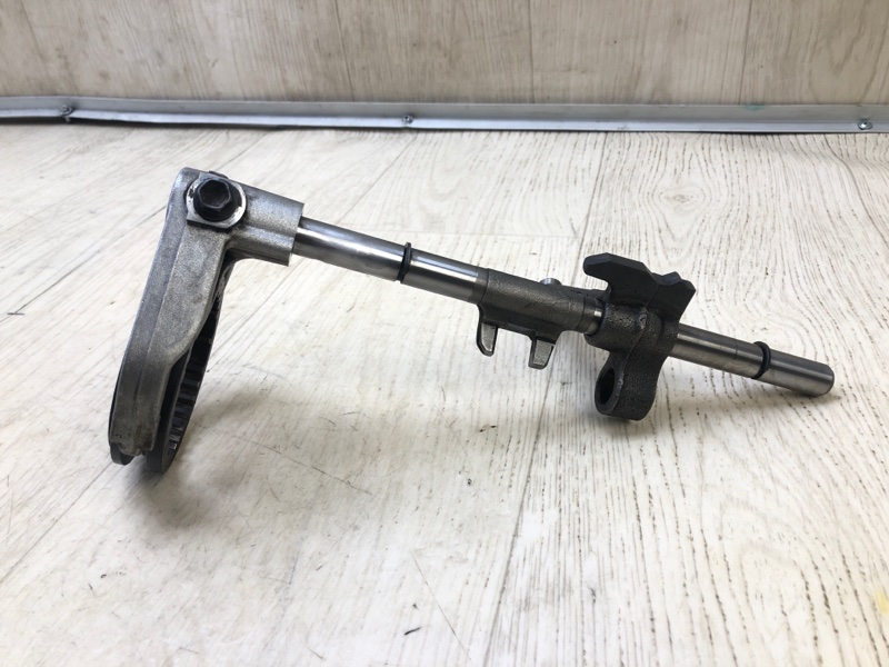 Вилка МКПП AURIS 06-12