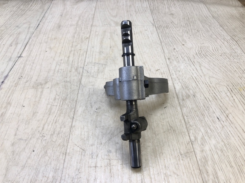 Вилка МКПП AURIS 06-12