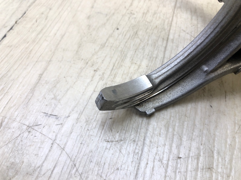 Вилка МКПП AURIS 06-12