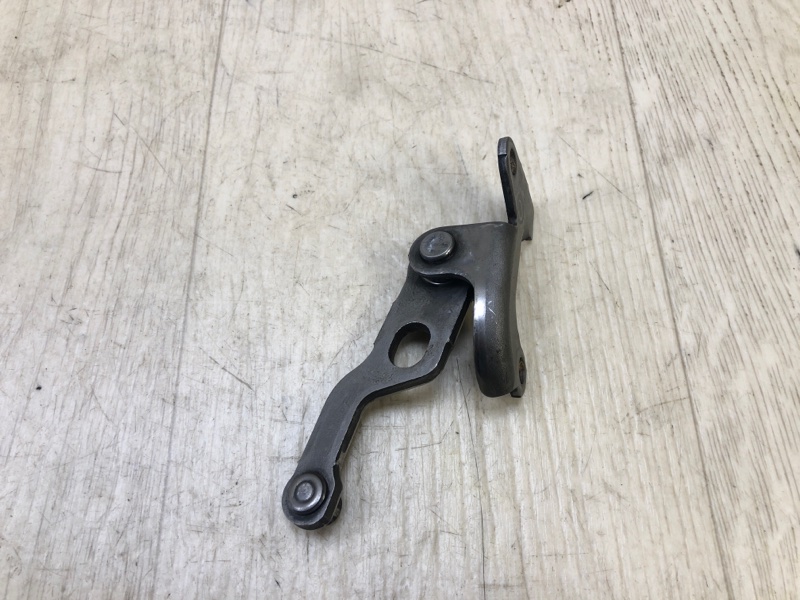 Вилка МКПП AURIS 06-12