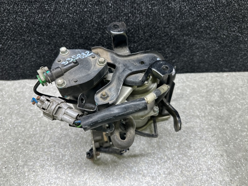 Компрессор пневмоподвески GX470 02-09