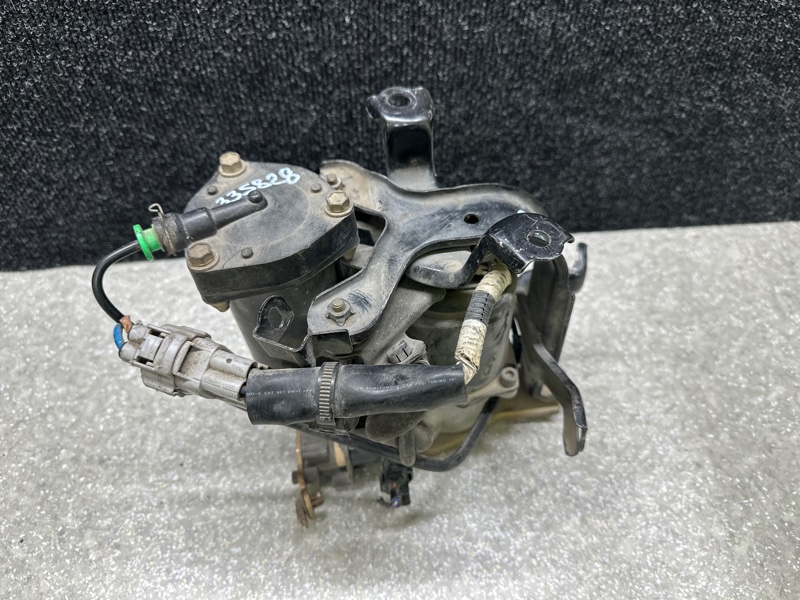 Компрессор пневмоподвески GX470 02-09