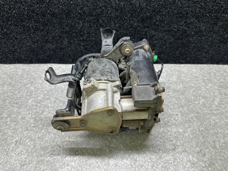 Компрессор пневмоподвески GX470 02-09