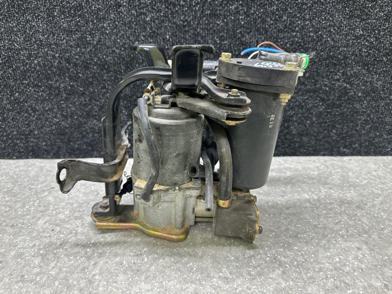 Компрессор пневмоподвески LEXUS GX470 02-09 48910-60020 Б/У