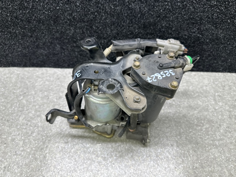 Компрессор пневмоподвески GX470 02-09