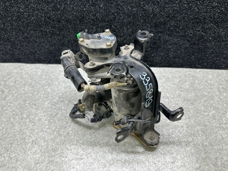 Компрессор пневмоподвески GX470 02-09