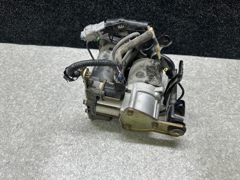 Компрессор пневмоподвески GX470 02-09