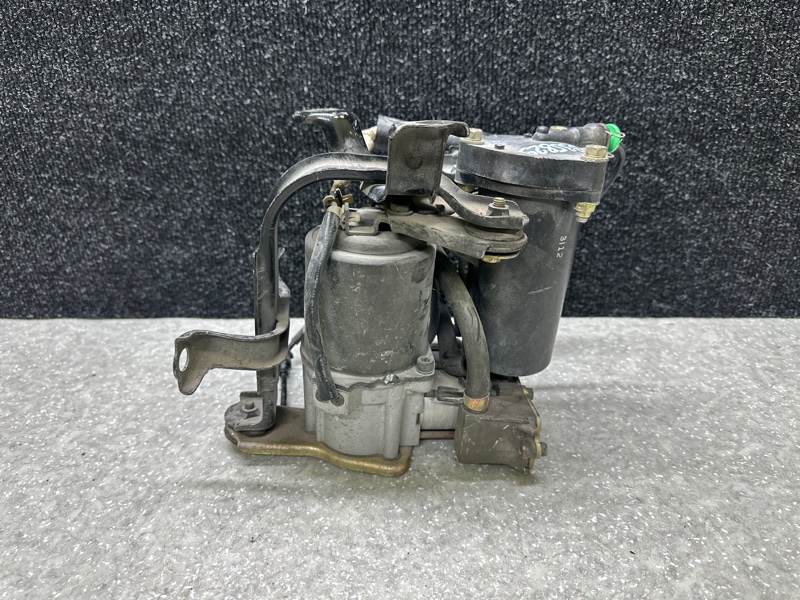 Компрессор пневмоподвески LEXUS GX470 02-09 48910-60020 Б/У