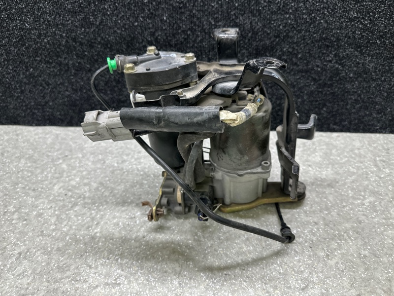 Компрессор пневмоподвески LEXUS GX470 02-09