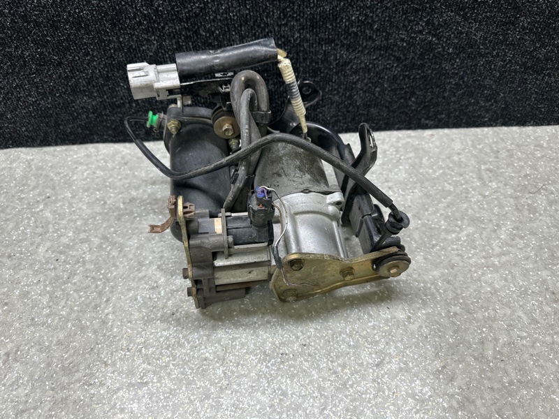 Компрессор пневмоподвески GX470 02-09