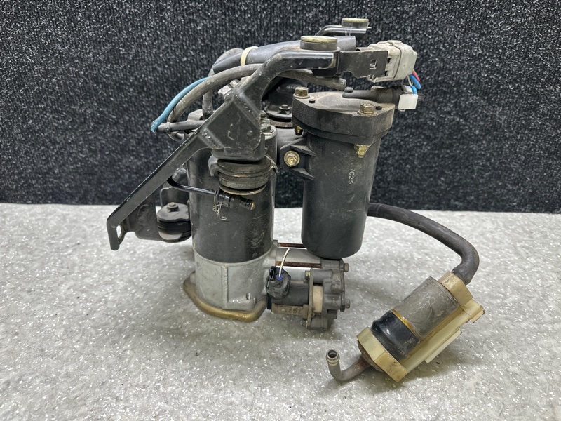 Компрессор пневмоподвески LEXUS LS400 94-00 48910-50030 Б/У