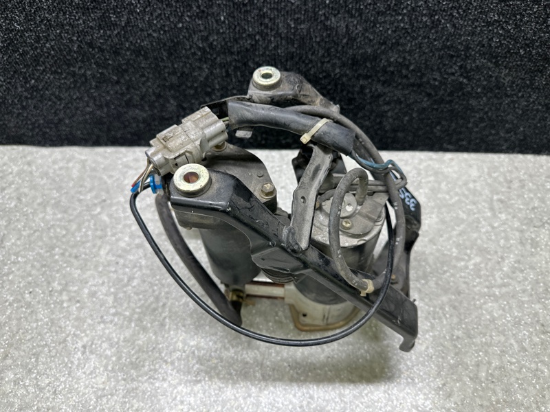 Компрессор пневмоподвески LEXUS LS400 94-00