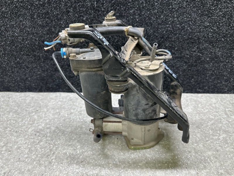 Компрессор пневмоподвески LEXUS LS400 94-00