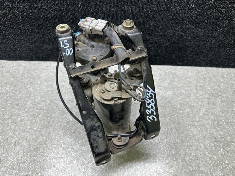 Компрессор пневмоподвески LS400 94-00