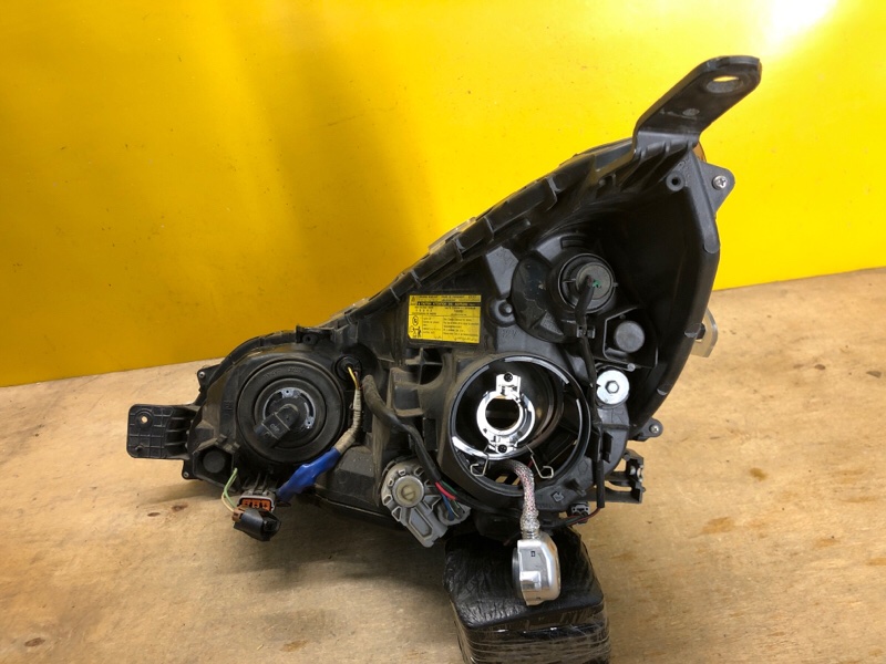 Фара правая OUTBACK 09-14 BR