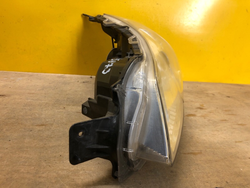Фара левая OUTBACK 09-14 BR