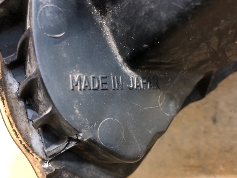 Фара правая OUTBACK 09-14 BR