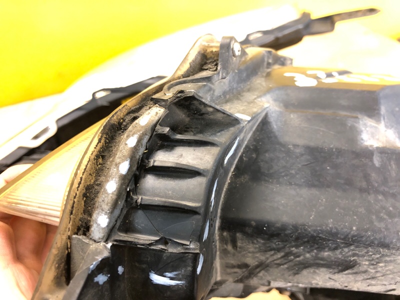 Фара правая OUTBACK 09-14 BR