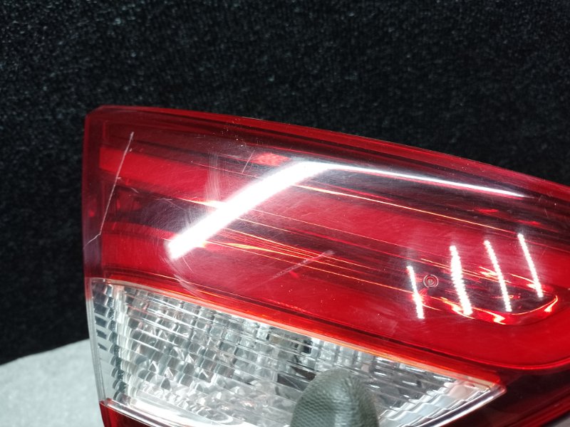 Фонарь внутренний левый 200 14-16