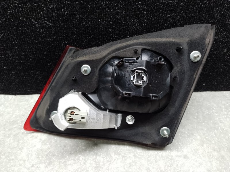 Фонарь внутренний левый CIVIC 4D 06-11