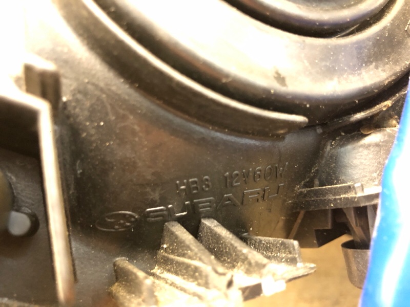 Фара правая OUTBACK 09-14 BR