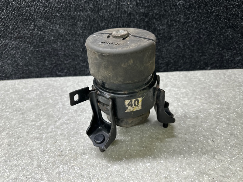 Подушка двигателя передняя CAMRY 40 06-11