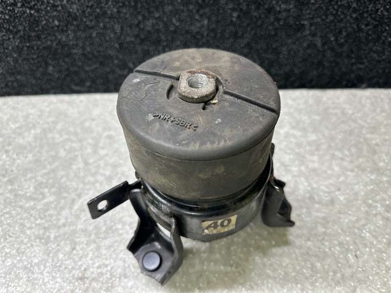 Подушка двигателя передняя TOYOTA CAMRY 40 06-11