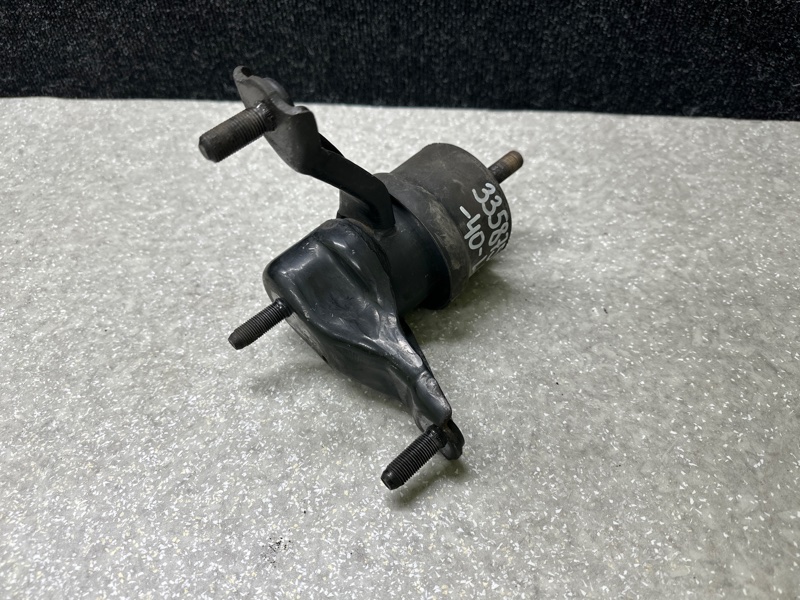 Подушка двигателя левая CAMRY 40 06-11 Подушка двигателя левая CAMRY 40 06-11