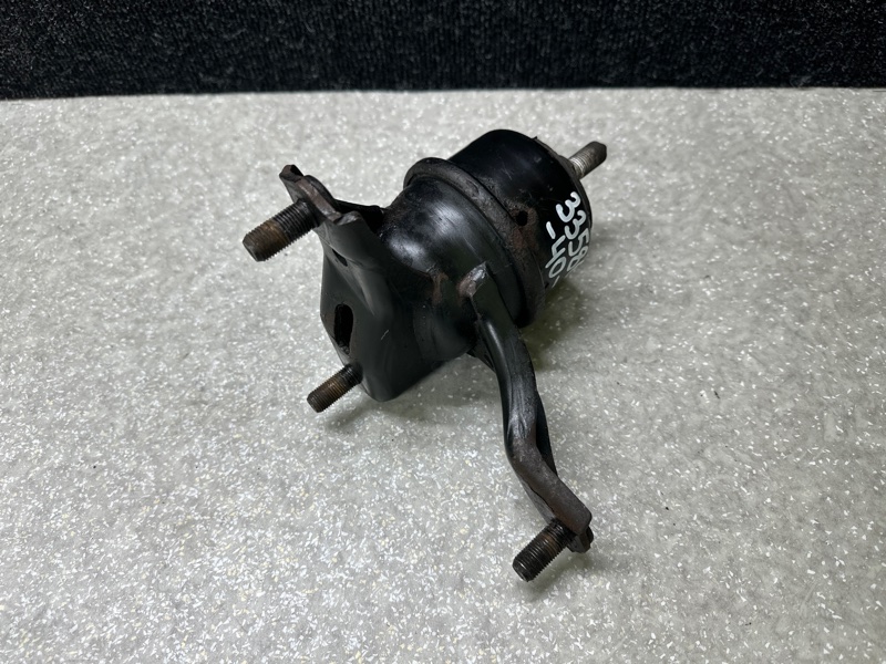Подушка двигателя правая CAMRY 40 06-11 Подушка двигателя правая CAMRY 40 06-11