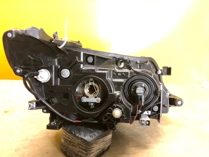 Фара левая FORESTER SH 07-12