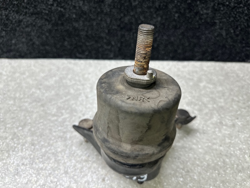 Подушка двигателя левая TOYOTA CAMRY 40 06-11