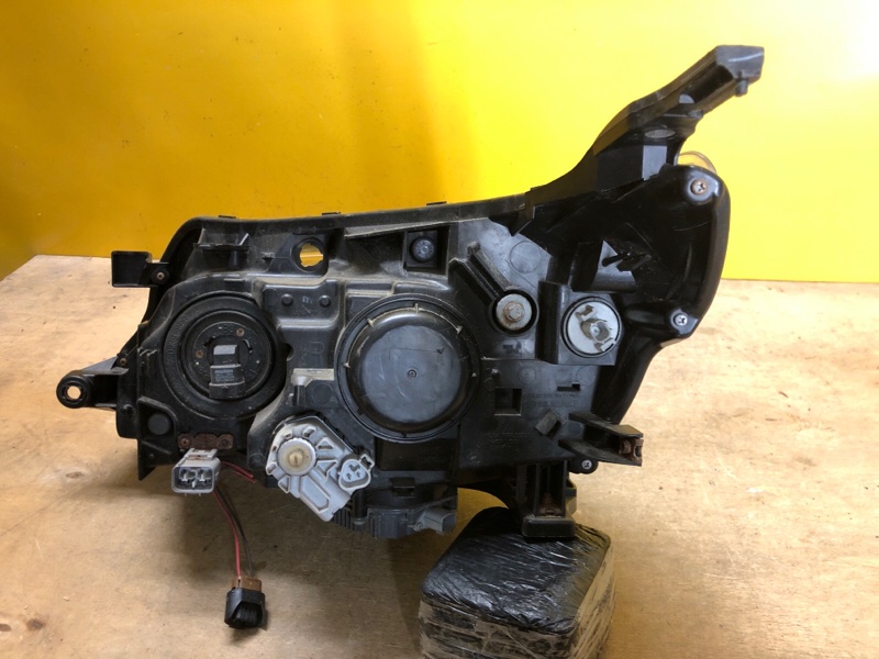 Фара правая FORESTER SH 07-12