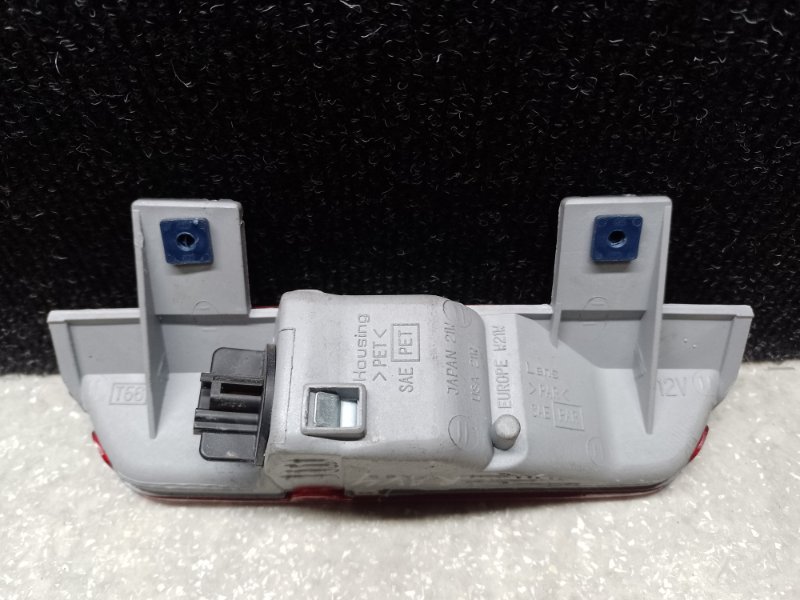 Стоп-сигнал TOYOTA RAV4 00-05