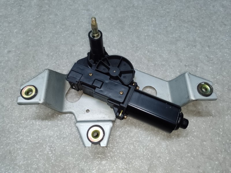 Моторчик стеклоочистителя задний левый NISSAN TIIDA/VERSA C11 04-11 28710-ED00A Б/У