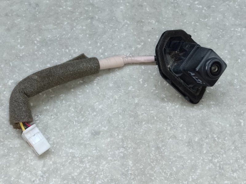 Камера заднего вида NISSAN ALTIMA L33 12-18 28442-3TA1B Б/У