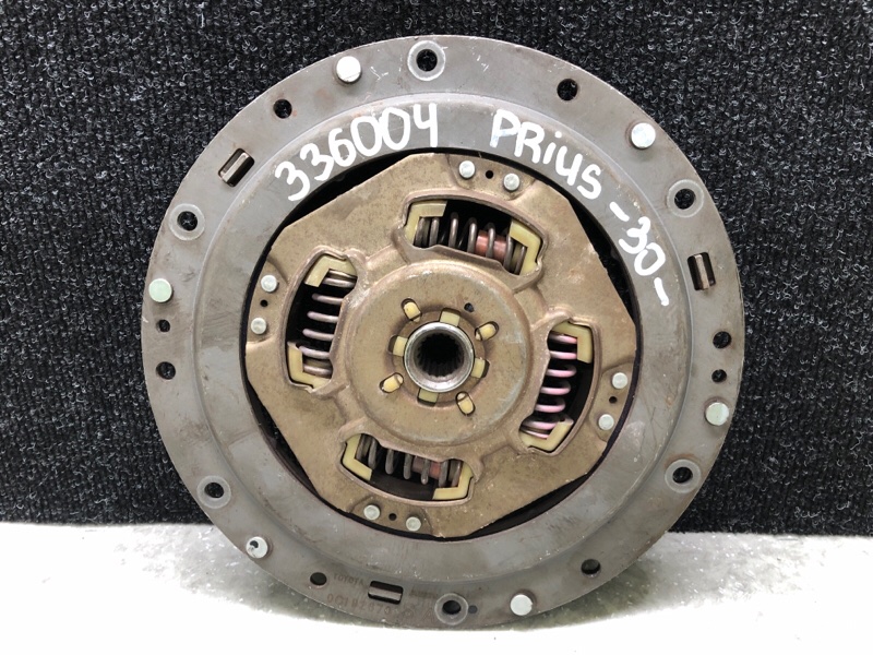 Диск сцепления TOYOTA PRIUS - 30 09-17 1.8 2ZR-FXE 31270-47060 Б/У