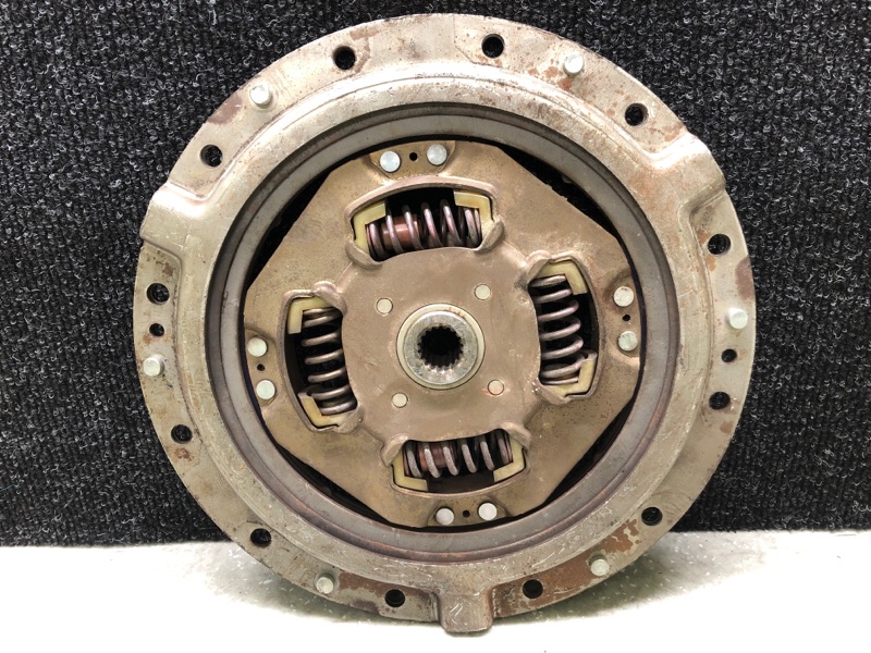 Диск сцепления PRIUS - 30 09-17 1.8 2ZR-FXE