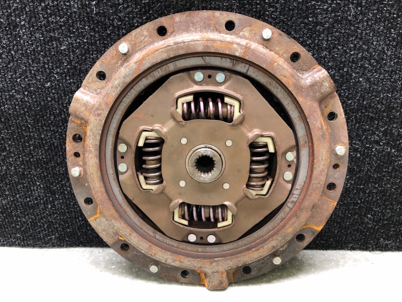 Диск сцепления PRIUS - 30 09-17 1.8 2ZR-FXE Диск сцепления PRIUS - 30 09-17 1.8 2ZR-FXE