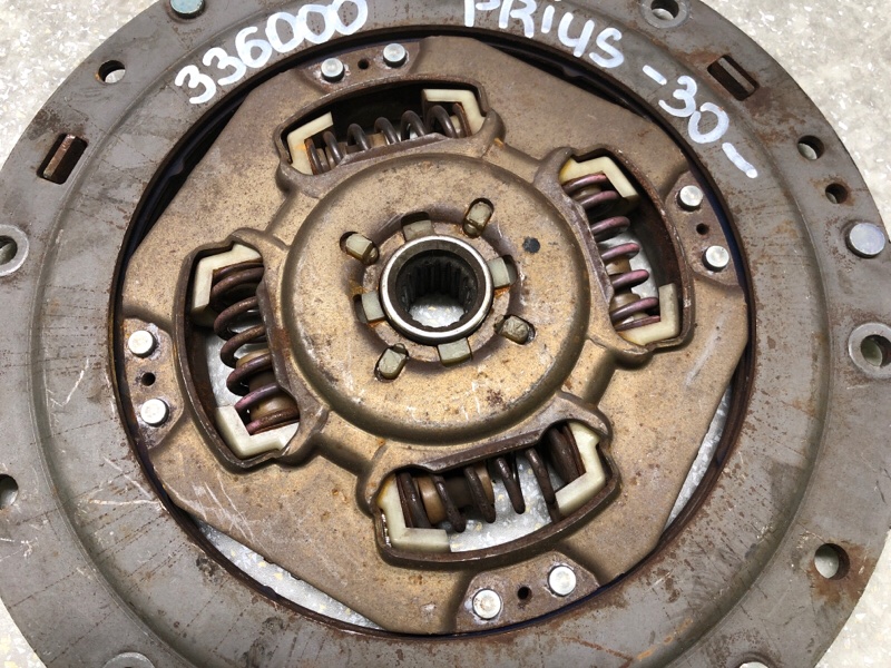 Диск сцепления PRIUS - 30 09-17 1.8 2ZR-FXE Диск сцепления PRIUS - 30 09-17 1.8 2ZR-FXE