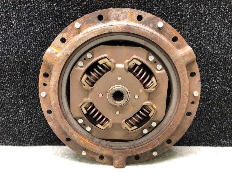 Диск сцепления PRIUS - 30 09-17 1.8 2ZR-FXE