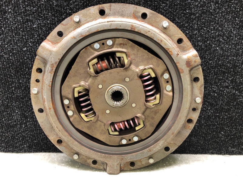 Диск сцепления PRIUS - 30 09-17 1.8 2ZR-FXE