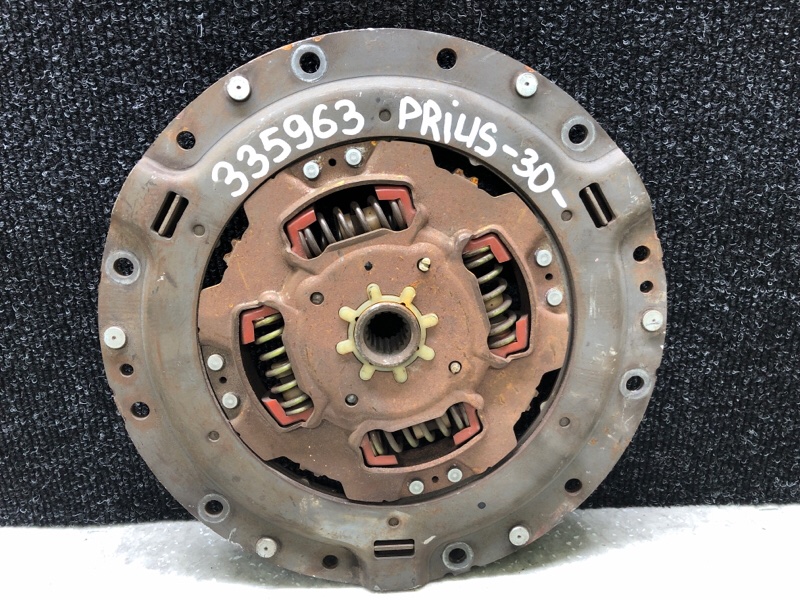 Диск сцепления TOYOTA PRIUS - 30 09-17 1.8 2ZR-FXE 31270-47060 Б/У