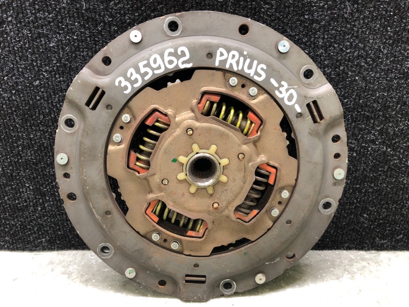 Диск сцепления TOYOTA PRIUS - 30 09-17 1.8 2ZR-FXE 31270-47060 Б/У