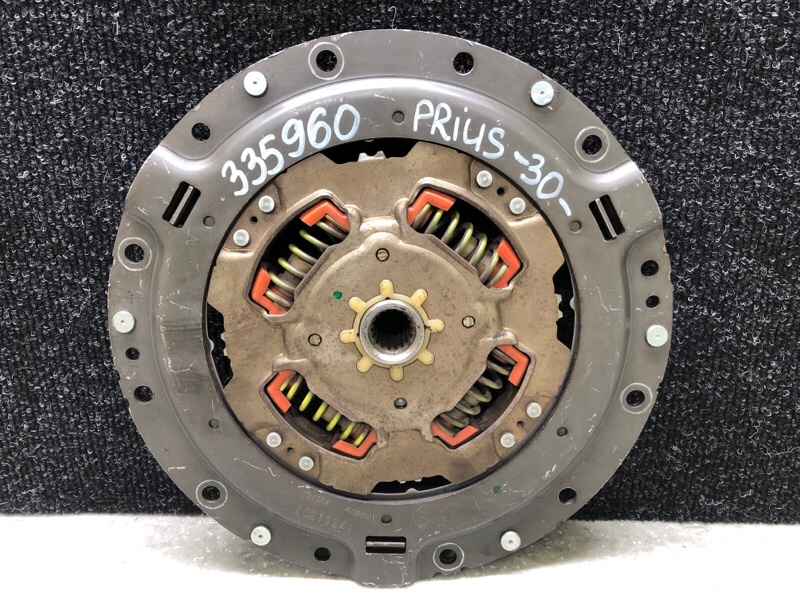 Запчасть диск сцепления TOYOTA PRIUS - 30 09-17 1.8 2ZR-FXE 31270-47060 Б/У Диск сцепления TOYOTA PRIUS - 30 09-17 1.8 2ZR-FXE 31270-47060 Б/У